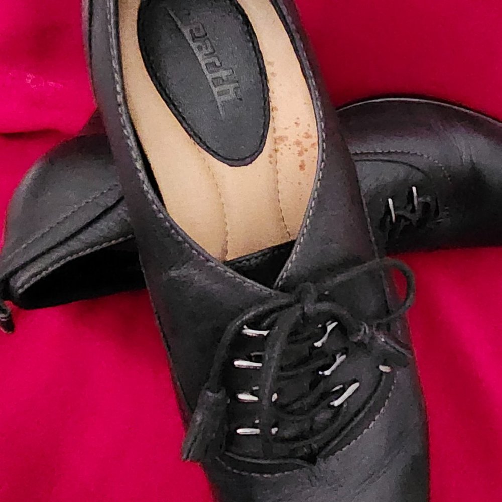 Earth Black Shoes